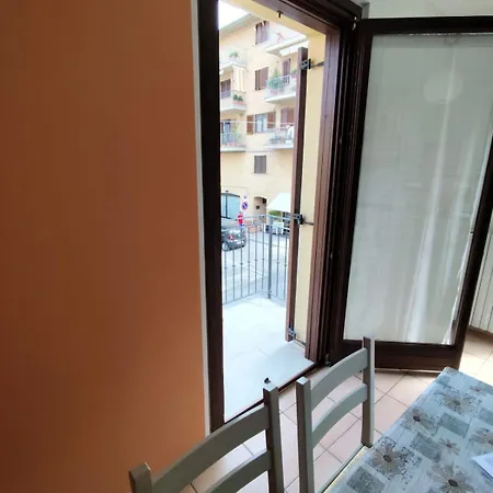 Casa-mariella 公寓 *